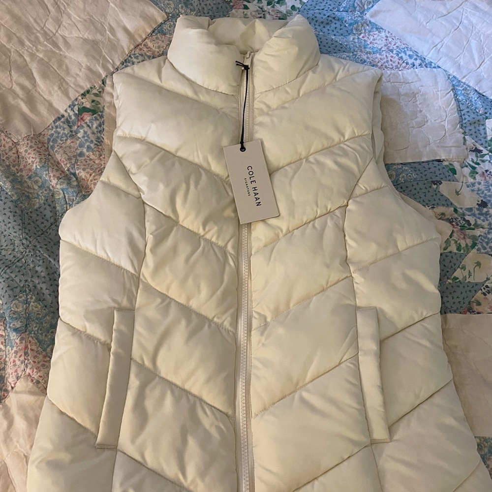 Cole Haan Women's Cream Quilted Vest